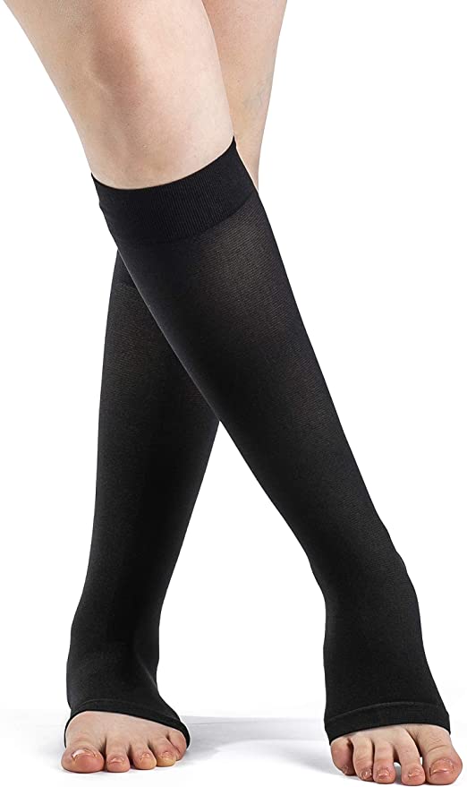 You Can Enjoy A Healthy LifeStyle with compression socks