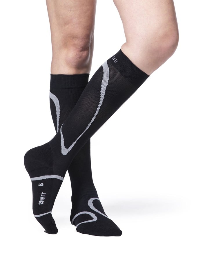  Men’s & Women’s Motion High Tech 412 Closed Toe Calf-High Socks 20-30mmHg - Black