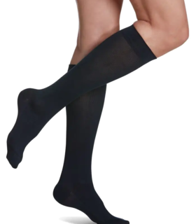 Cotton 151 Knee-High Compression Socks 15-20mmHg Sigvaris - Black