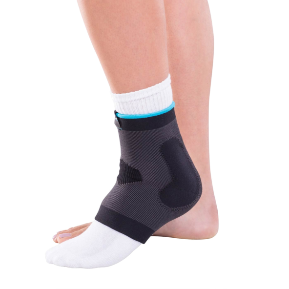  DELUXE ELASTIC ANKLE Expansion panels Fits left of right Donjoy DA161AV02--L