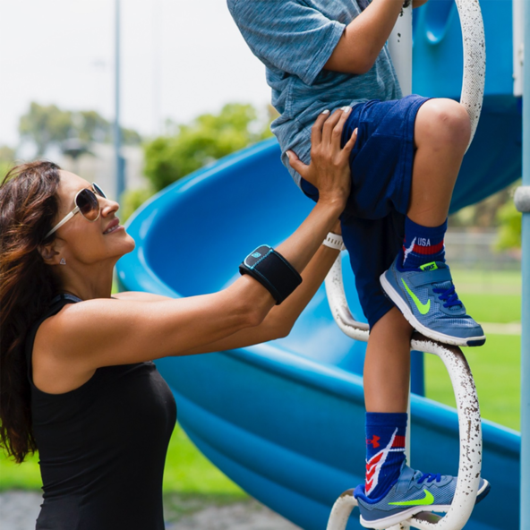 GOLF TENNIS ELBOW Molded compression pad Donjoy DA161EB01-BLK