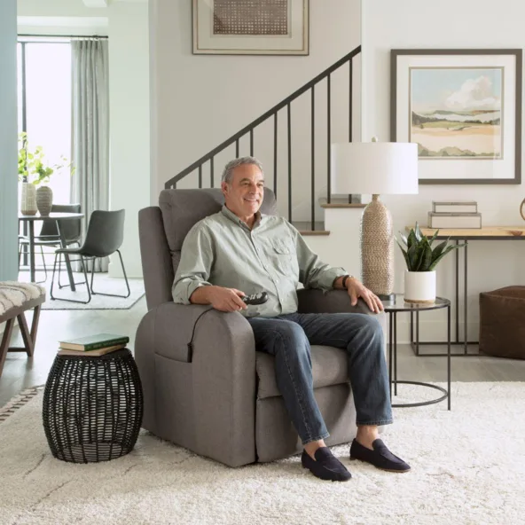 EZ Sleeper Slim with MaxiComfort and Twilight Technology - Power lumbar and headrest					